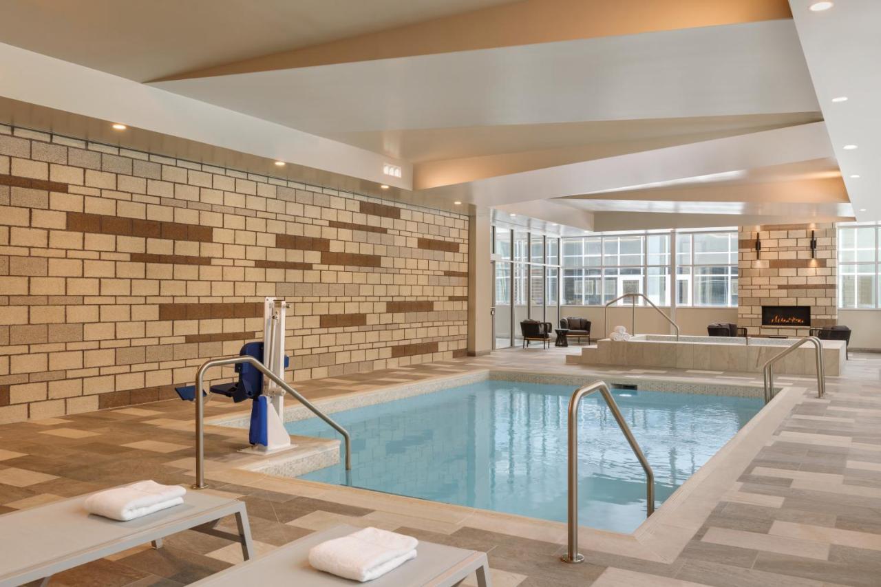 Even Hotels Rochester - Mayo Clinic Area By Ihg Exterior photo