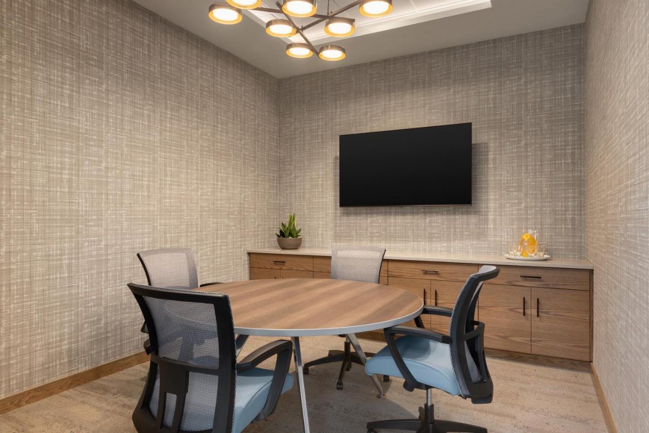 Even Hotels Rochester - Mayo Clinic Area By Ihg Exterior photo